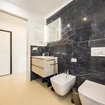Casaviva - Elegant Seaview In شقة كامولّي