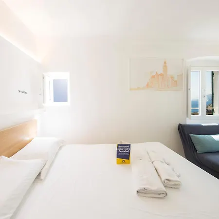 Casaviva - Elegant Seaview In *