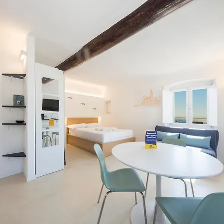 Casaviva - Elegant Seaview In Apartamento *